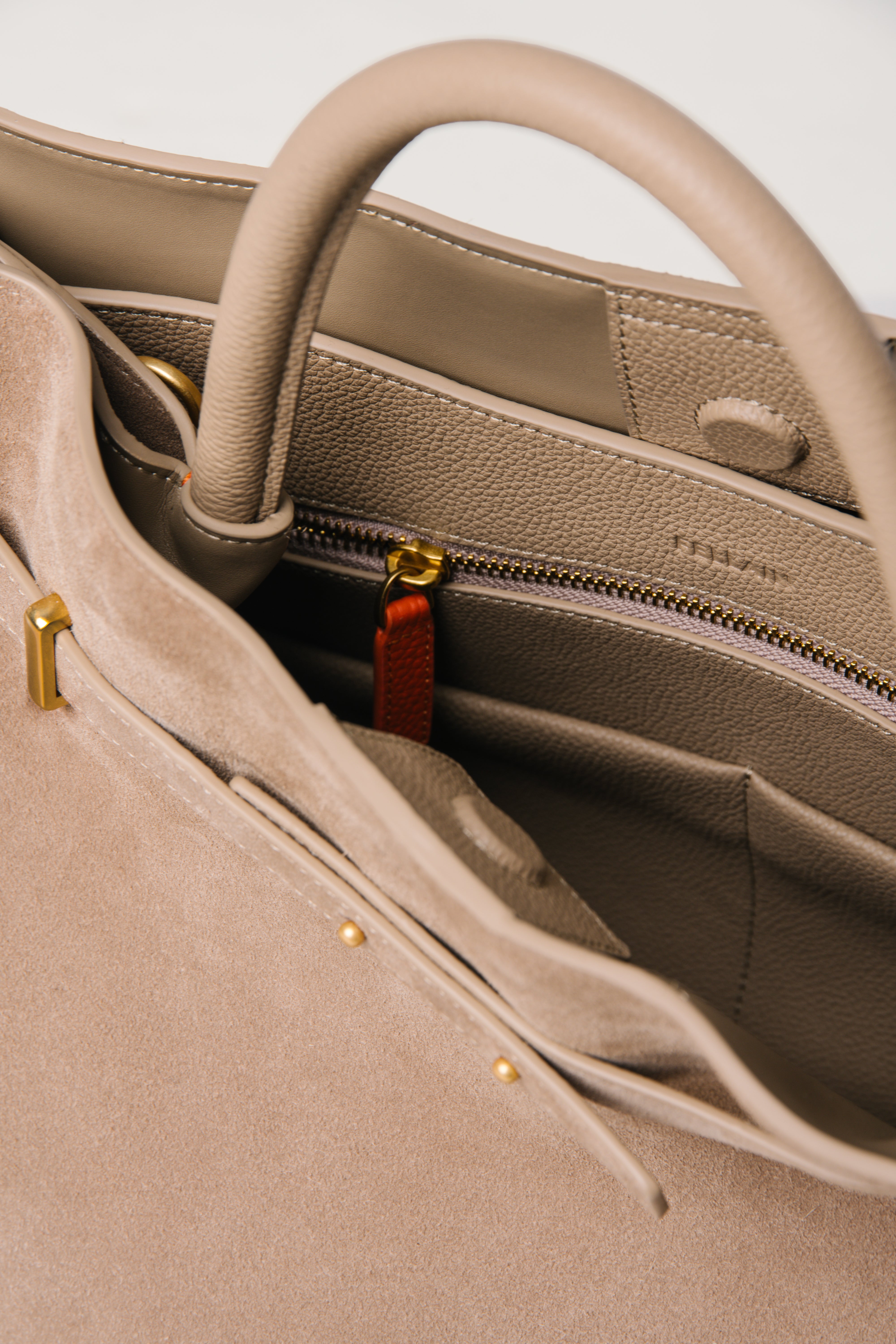 Yara Suede Bag Beige
