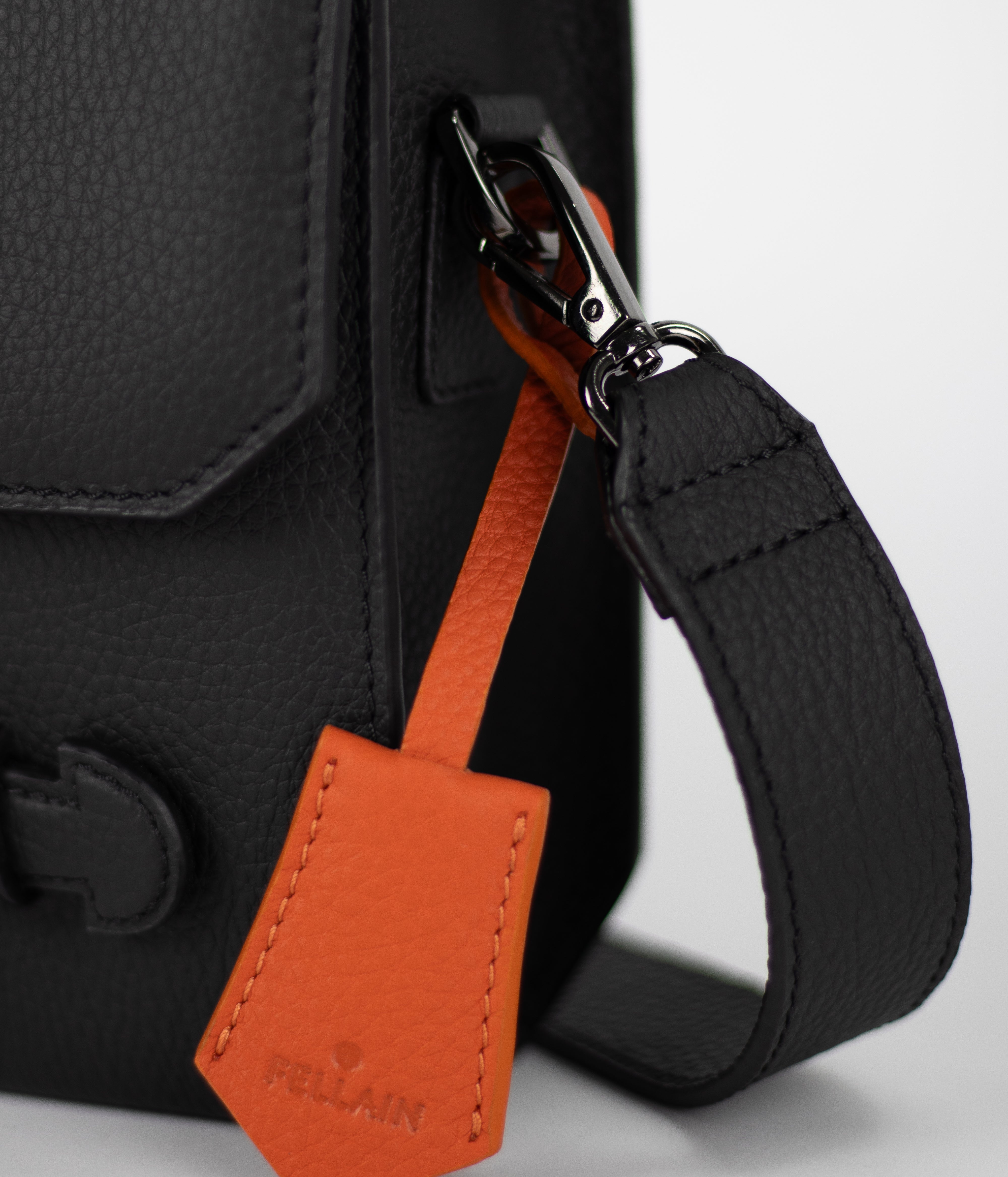 Fellain premium crossbody messenger bag for men in black leather