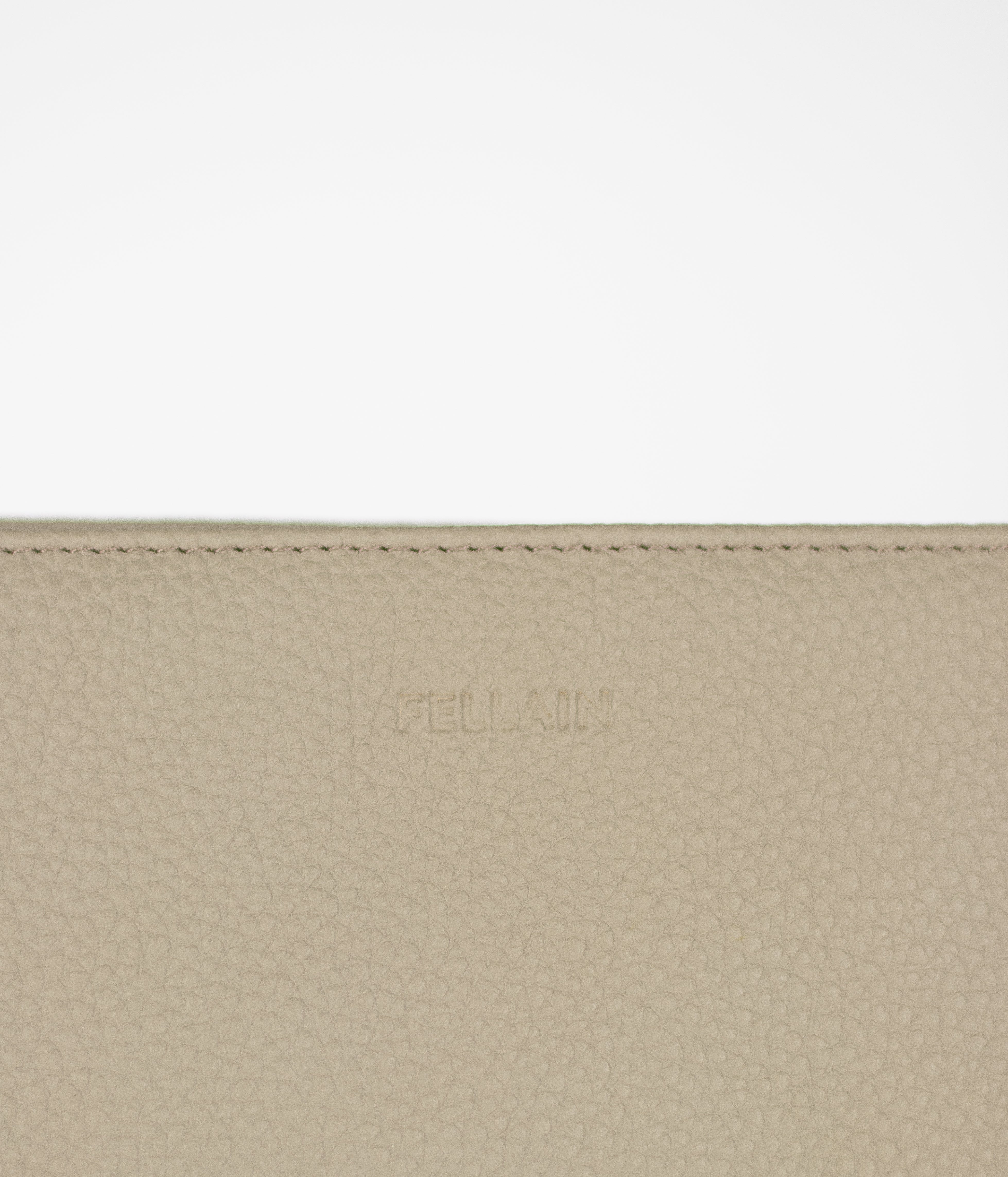 Pique Men Clutch Taupe