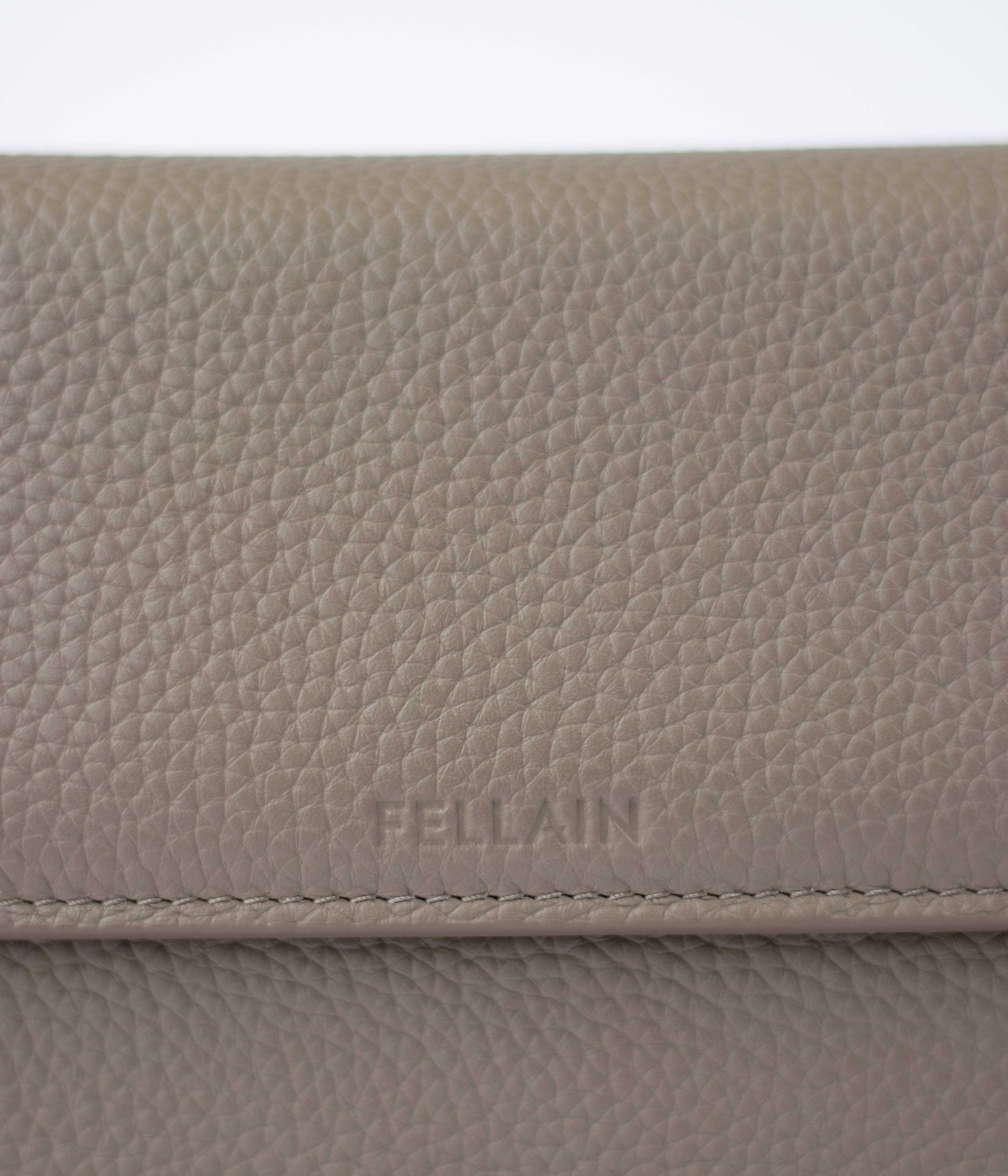 Fellain premium crossbody messenger bag for men in taupe leather