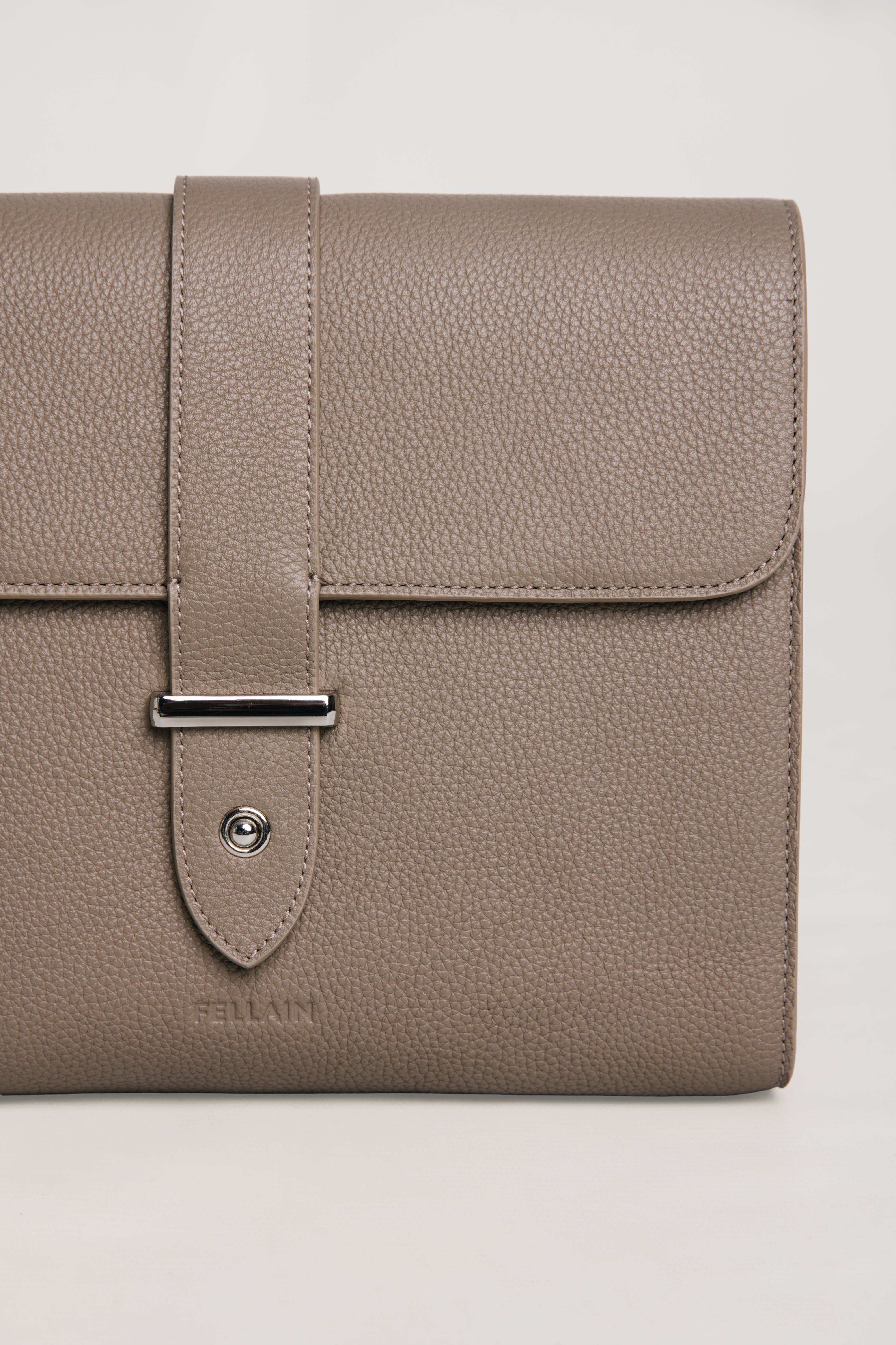 Julien Messenger Bag Taupe
