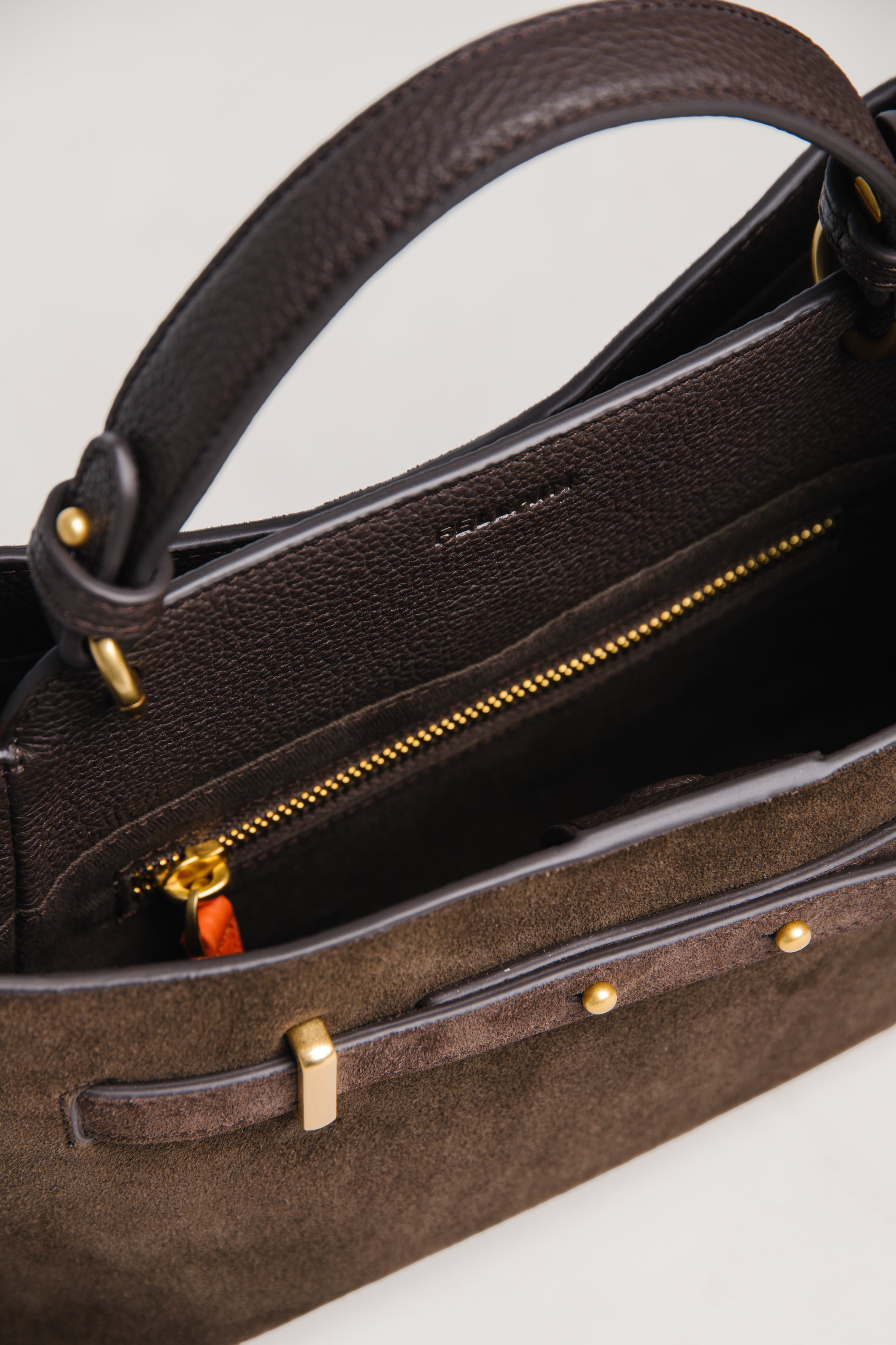 Noé Suede Bag Brown