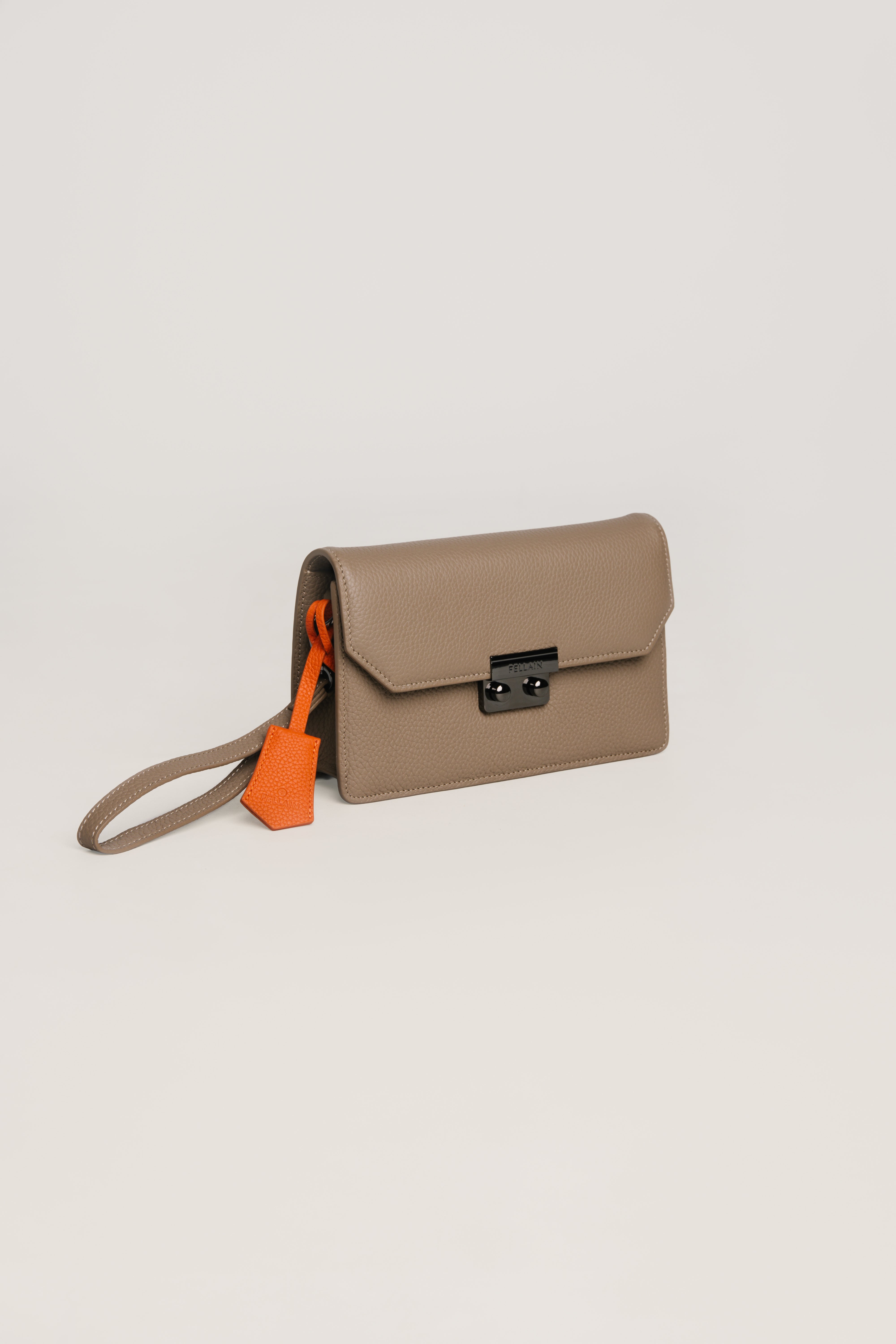 Amir Men Pouch Taupe